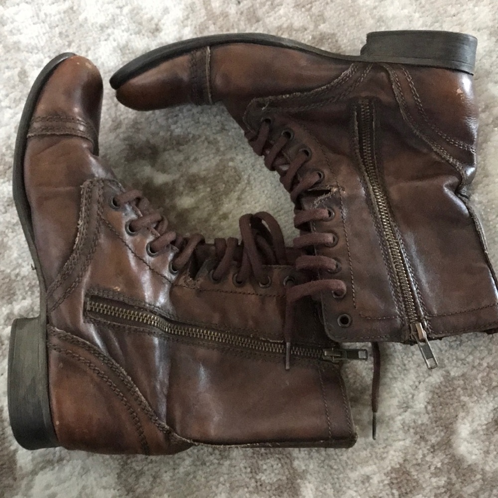 Steve Madden leather boots